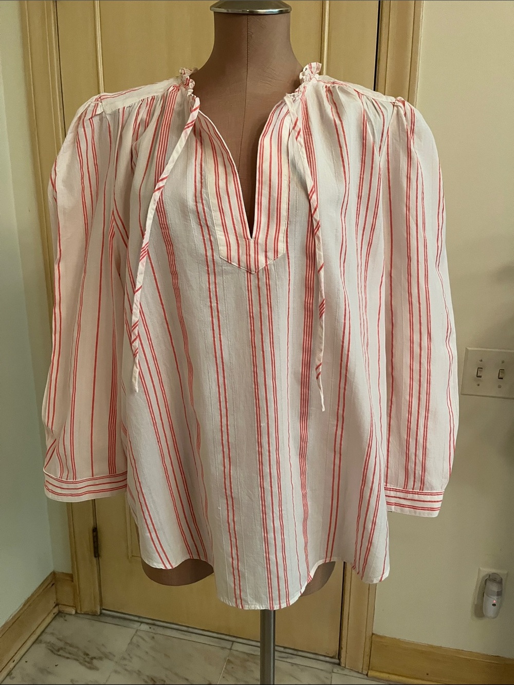 LOFT Coastal Casual Ruffle Tie Split V-Neck Dusty Red/Ecru Stripe Cotton Top XXL